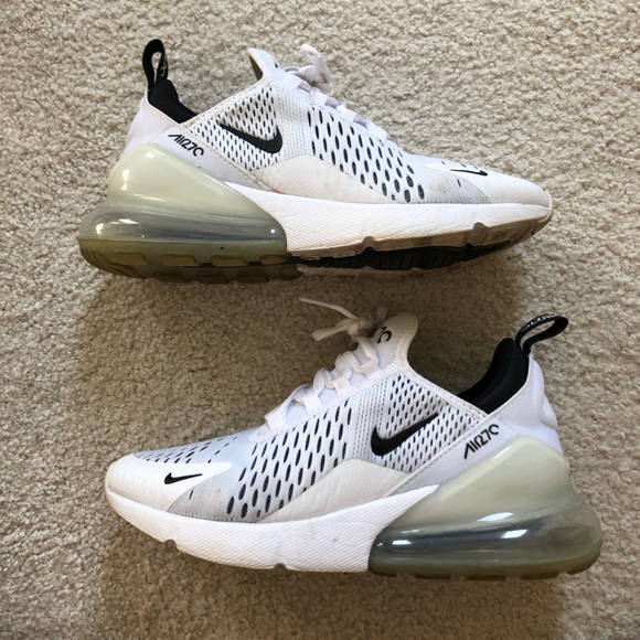 Nike Shoes - Nike Air Max 270